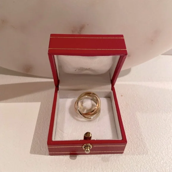 Cartier Trinity, Classic ring - Picture 1 of 4